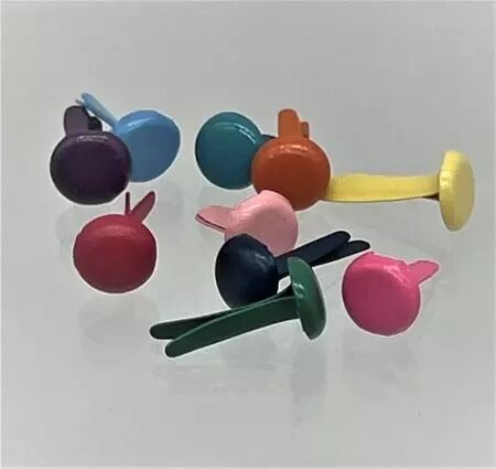 10 brads colorés - 10 mm