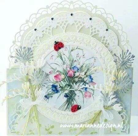 Creatables - Petra\'s Gate - Folding floral