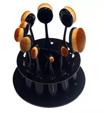 Holder for blending brushes